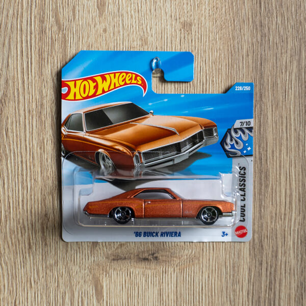 '66 Buick Riviera